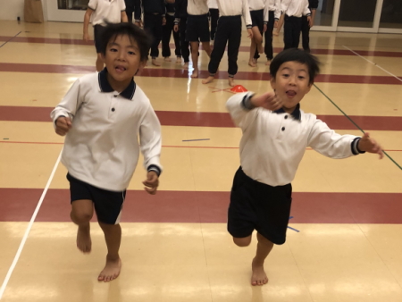 『体操の時間大好き！！』子ども達の笑顔を咲かせます。