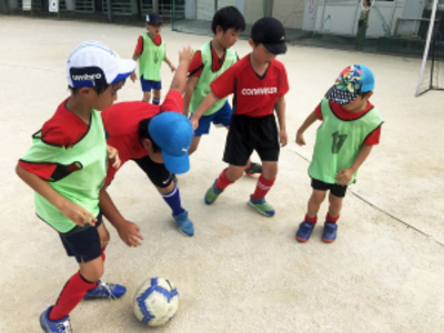 幼稚園 課外サッカークラブ